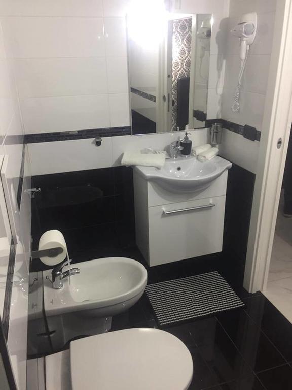 Casa Vacanze Sannazzaro 70 Neapol Zewnętrze zdjęcie