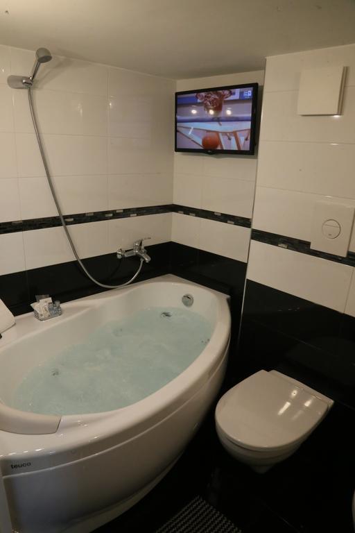 Casa Vacanze Sannazzaro 70 Neapol Zewnętrze zdjęcie